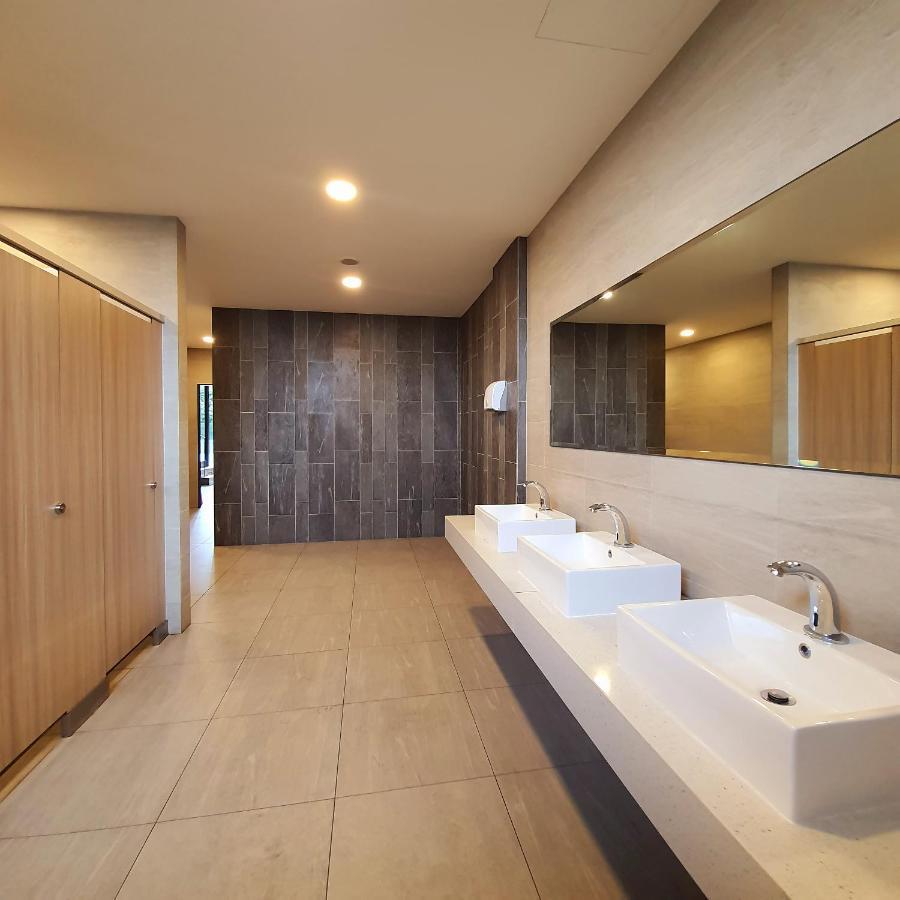 The Glass Homestay Putrajaya Kültér fotó
