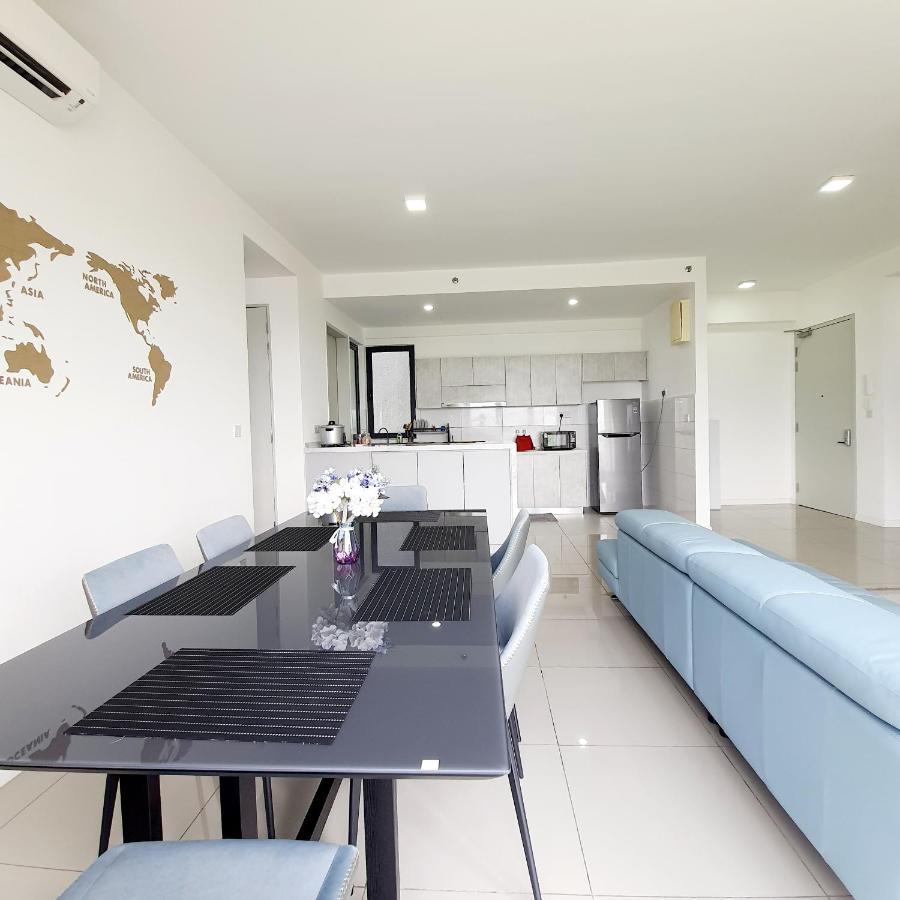 The Glass Homestay Putrajaya Kültér fotó